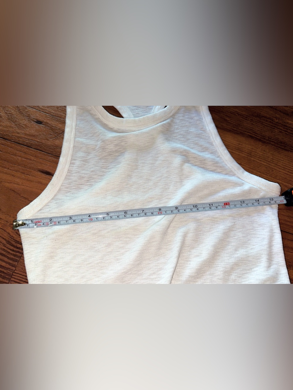 Vuori Rise Racerback Tank Top White Slub Jersey Athletic Womens Medium - Picture 4 of 5